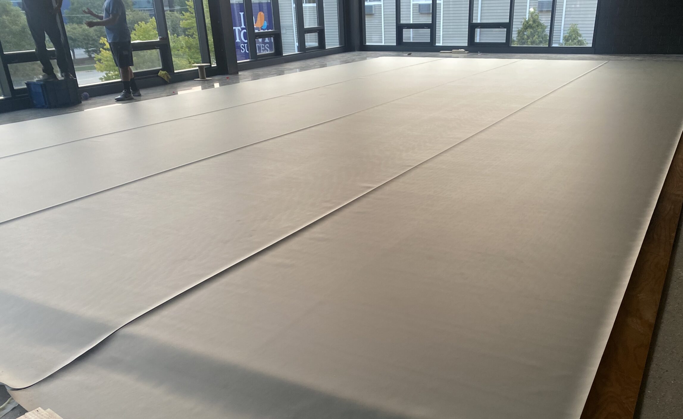 Birch Vinyl Stage Floor Vinyl Gray Top Uncut in Dance Studio